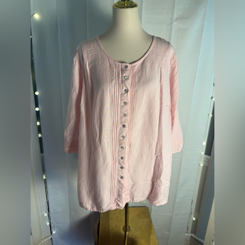 Avenue Pink 3/4 Sleeve Bib Collar Button Down Shirt